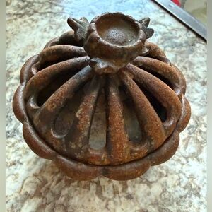 Vintage Vantine’s Cast Iron Incense Burner